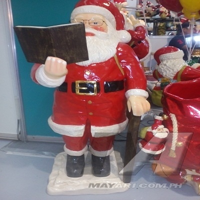 santa_with_book_3ft